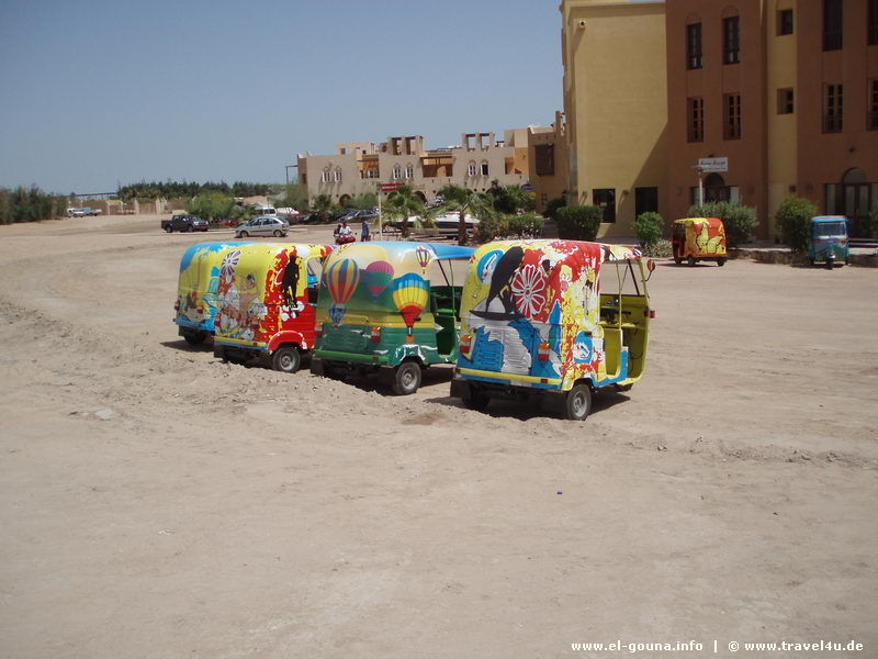 Tuk Tuk P4210361